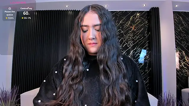 paulina sweett  online show from January 2026 10:40:01 AM