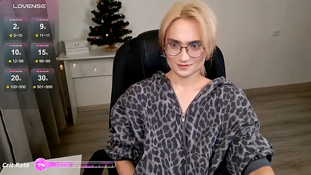 CuteYukiKun online show from December 2025 05:21:02 PM