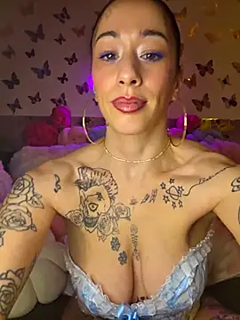 Chachou000 online show from February 2026 08:04:02 PM