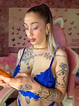 Snapshot of Chachou000 chatting on April 2026 03:13:01 PM Chachou000 online show from April 2026 03:13:01 PM