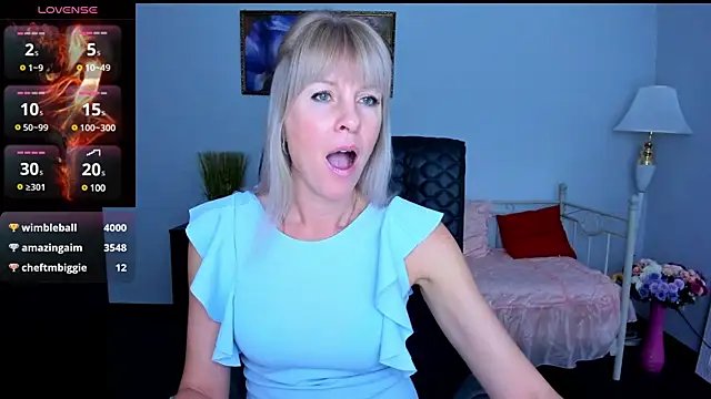 Snapshot of Anita_Tayson chatting on December 2024 10:03:01 AM Anita Tayson online show from December 2024 10:03:01 AM