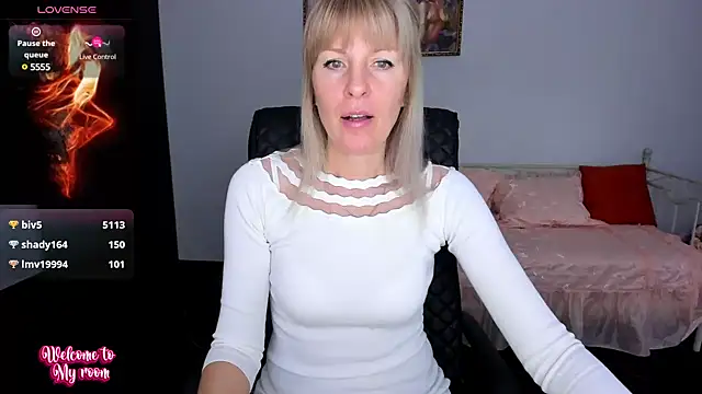 Snapshot of Anita_Tayson chatting on February 2025 10:07:02 AM Anita Tayson online show from February 2025 10:07:02 AM