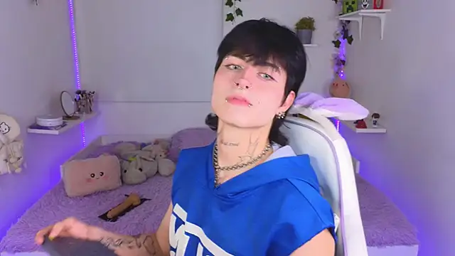 Snapshot of Baby_Xian chatting on November 2025 07:51:02 AM Baby Xian online show from November 2025 07:51:02 AM