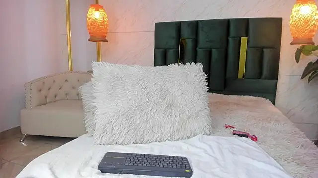 Levy Steve online show from November 2025 04:22:01 AM