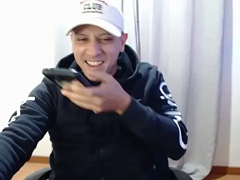 Snapshot of Bamban1419_ chatting on September 2025 12:32:01 PM Bamban1419  online show from September 2025 12:32:01 PM