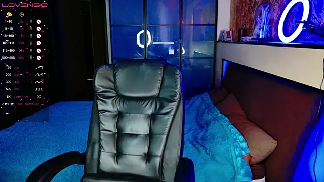 ShhhO O online show from January 2025 08:13:02 AM