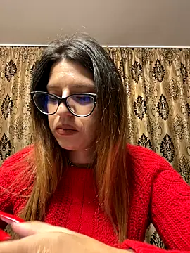 NadiraNoor online show from October 2025 07:56:02 PM