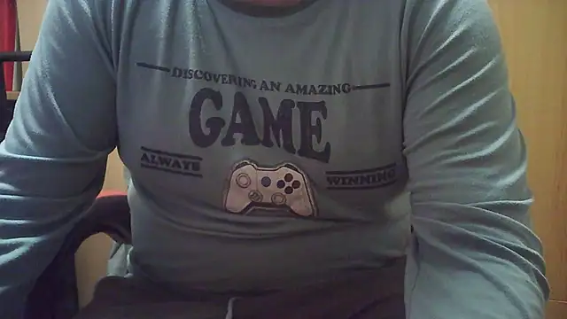 Javier bear online show from February 2025 09:27:02 PM