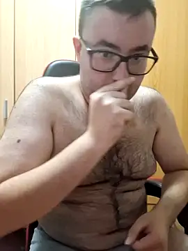 Javier bear online show from October 2025 01:33:02 PM