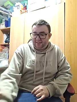 Javier bear online show from February 2026 02:32:01 PM