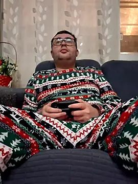 Javier bear online show from February 2026 10:17:02 PM