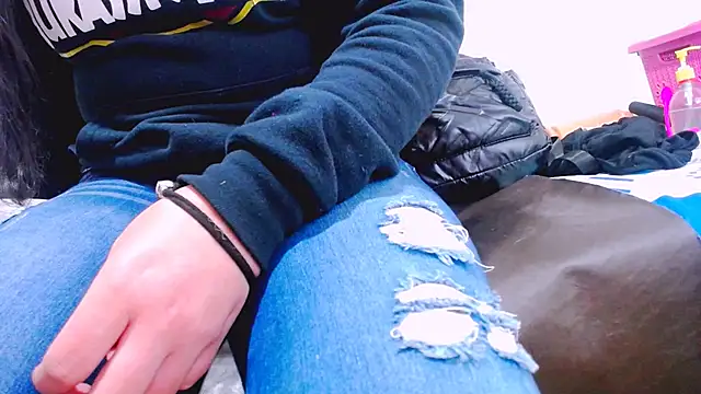 MaidenGame online show from October 2025 03:12:02 PM