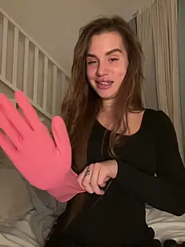 EmiliaCatalina online show from March 2025 11:18:02 PM