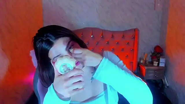 LiaHarryis online show from January 2025 11:10:02 PM