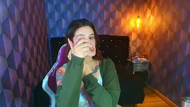 LiaHarryis online show from March 2026 07:14:01 PM