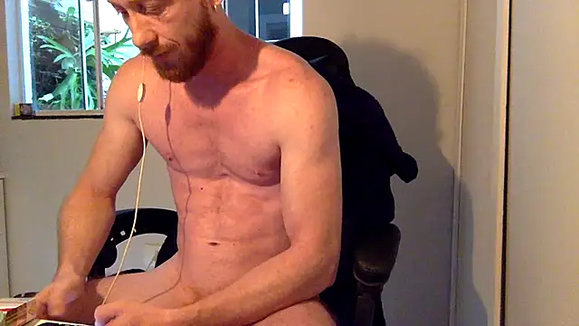 Snapshot of Smoker_Ginger chatting on April 2026 11:27:01 AM Smoker Ginger online show from April 2026 11:27:01 AM