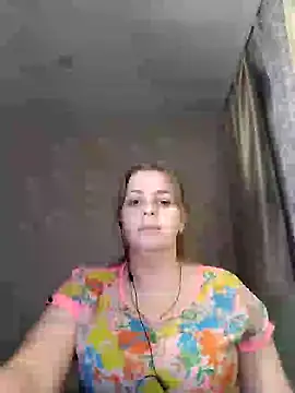 Lady nice cat online show from February 2025 12:48:01 PM