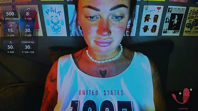 EllieOz online show from April 2026 05:02:01 PM