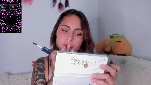 Violette-Ramirez01 online show from December 2025 07:08:02 PM