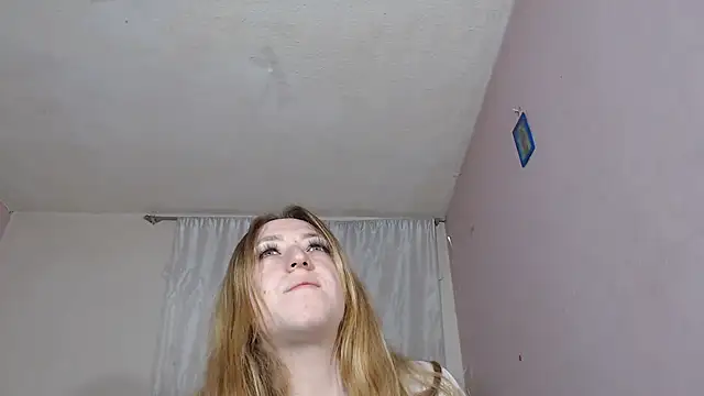 Snapshot of hazisabel chatting on June 2026 02:38:01 AM hazisabel online show from June 2026 02:38:01 AM