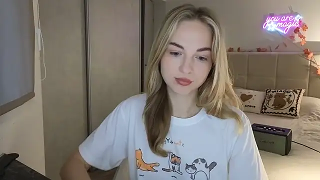 Snapshot of Miss_Aliannaa chatting on April 2026 09:33:02 AM Miss Aliannaa online show from April 2026 09:33:02 AM