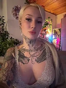 Stella-Kink online show from December 2024 03:36:02 PM