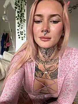 Stella-Kink online show from October 2025 01:19:01 PM