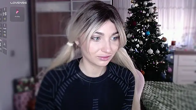 Snapshot of Yoda21 chatting on January 2025 10:29:02 AM Yoda21 online show from January 2025 10:29:02 AM