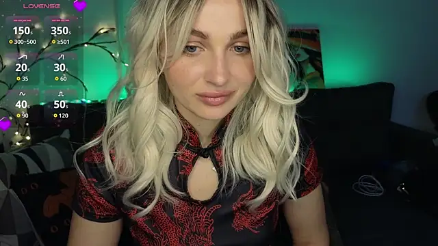 Snapshot of Yoda21 chatting on November 2025 12:19:02 PM Yoda21 online show from November 2025 12:19:02 PM