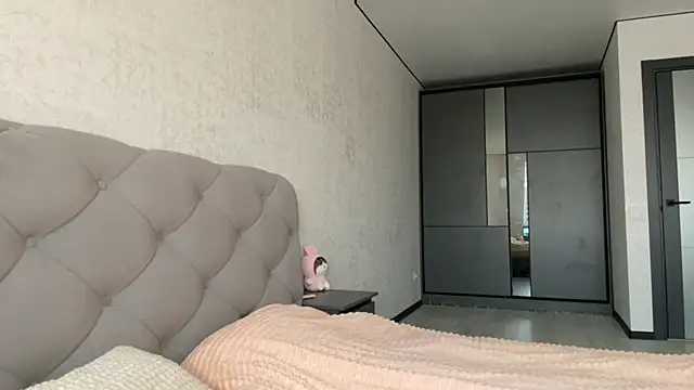 Snapshot of GracefulCharm chatting on February 2025 06:09:02 AM GracefulCharm online show from February 2025 06:09:02 AM