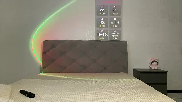 Snapshot of GracefulCharm chatting on September 2025 10:35:02 PM GracefulCharm online show from September 2025 10:35:02 PM