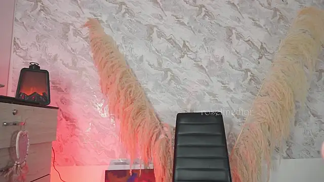 roselinedior online show from September 2025 03:01:01 PM