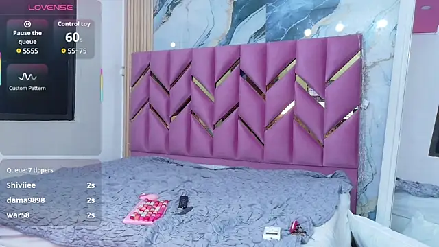 daddyissuesss  online show from October 2025 07:26:01 PM