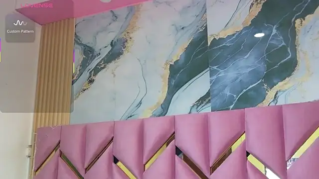 daddyissuesss  online show from October 2025 07:25:01 PM