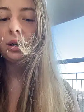 curvyflawless online show from December 2024 12:01:01 PM