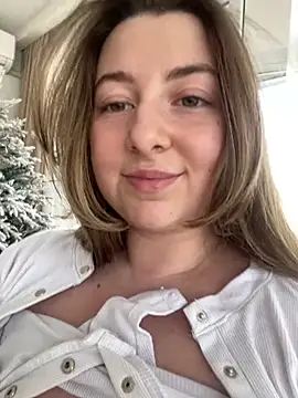 curvyflawless online show from January 2025 11:41:01 AM