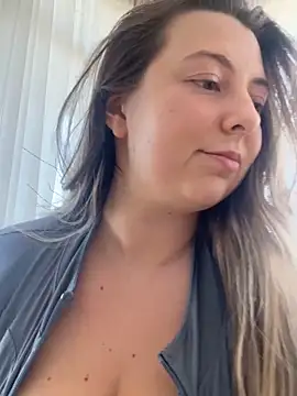 curvyflawless online show from March 2025 11:03:01 AM