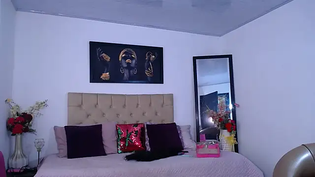 maria camilacms online show from September 2025 04:52:01 PM