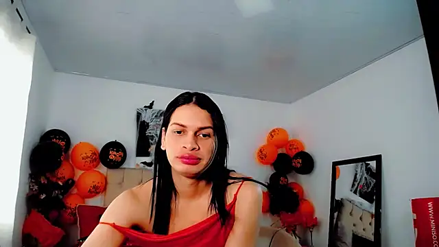 maria camilacms online show from October 2025 05:46:02 PM