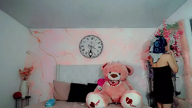 maria camilacms online show from February 2026 08:25:02 PM