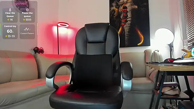 Nicolas Fellener online show from February 2026 04:17:02 AM