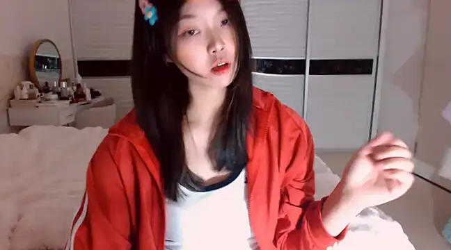 -Lucky Girl online show from February 2025 11:36:01 AM