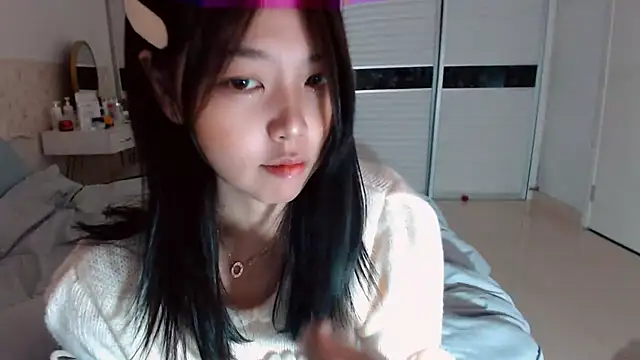 -Lucky Girl online show from October 2025 02:23:02 AM