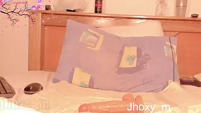 Jhoxy M online show from February 2025 03:07:02 AM