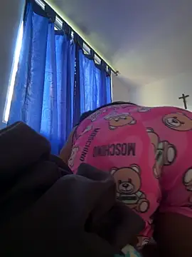 Snapshot of emmyjhonson07 chatting on October 2025 01:12:01 PM emmyjhonson07 online show from October 2025 01:12:01 PM