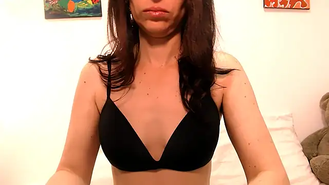 AliceRossi online show from November 2025 01:32:02 PM