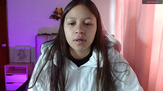 SamanthaRoldaan online show from February 2025 01:42:01 PM