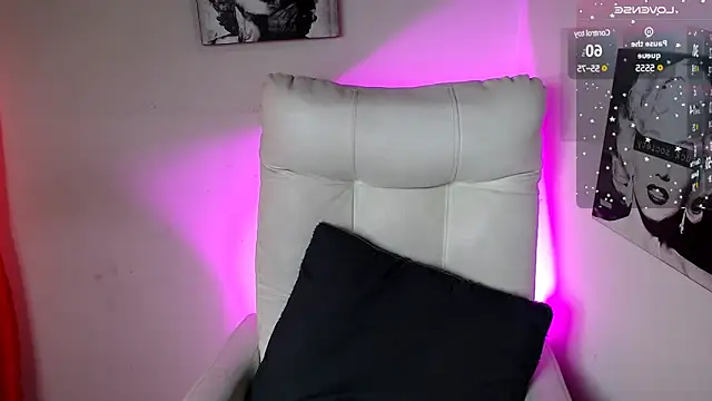 SamanthaRoldaan online show from February 2025 05:04:02 PM