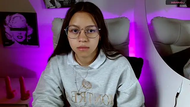 SamanthaRoldaan online show from September 2025 02:06:02 PM