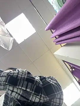 naughty lucifer online show from September 2025 04:43:01 PM